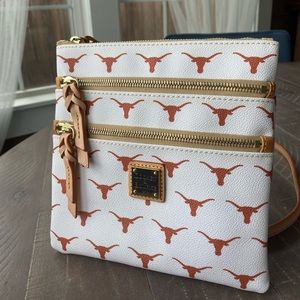 Dooney & Bourke Crossbody Bag